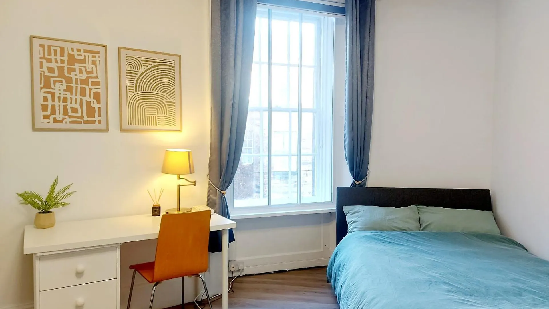 Apartment Spacious Victorian Flat In Edinburgh City United Kingdom
